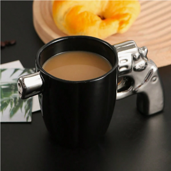 ✅Black & Gold Creative Handle Mug – Unique Ceramic Coffee Cup for Home & Office